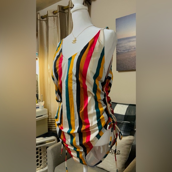 One piece bathing suit size XL - Picture 3 of 5